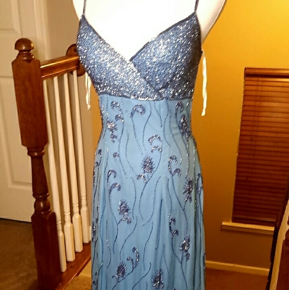 Dresses & Skirts - Blue beaded formal dress